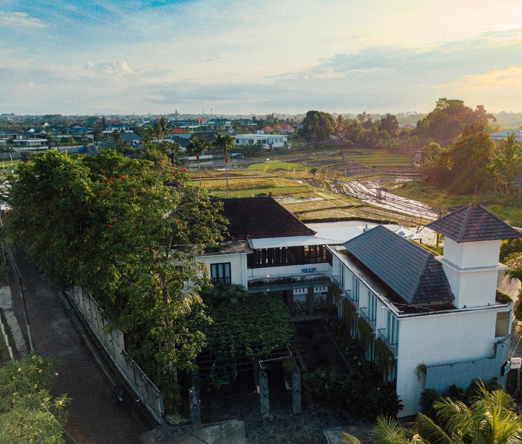 Umpadhi Canggu Exterior photo